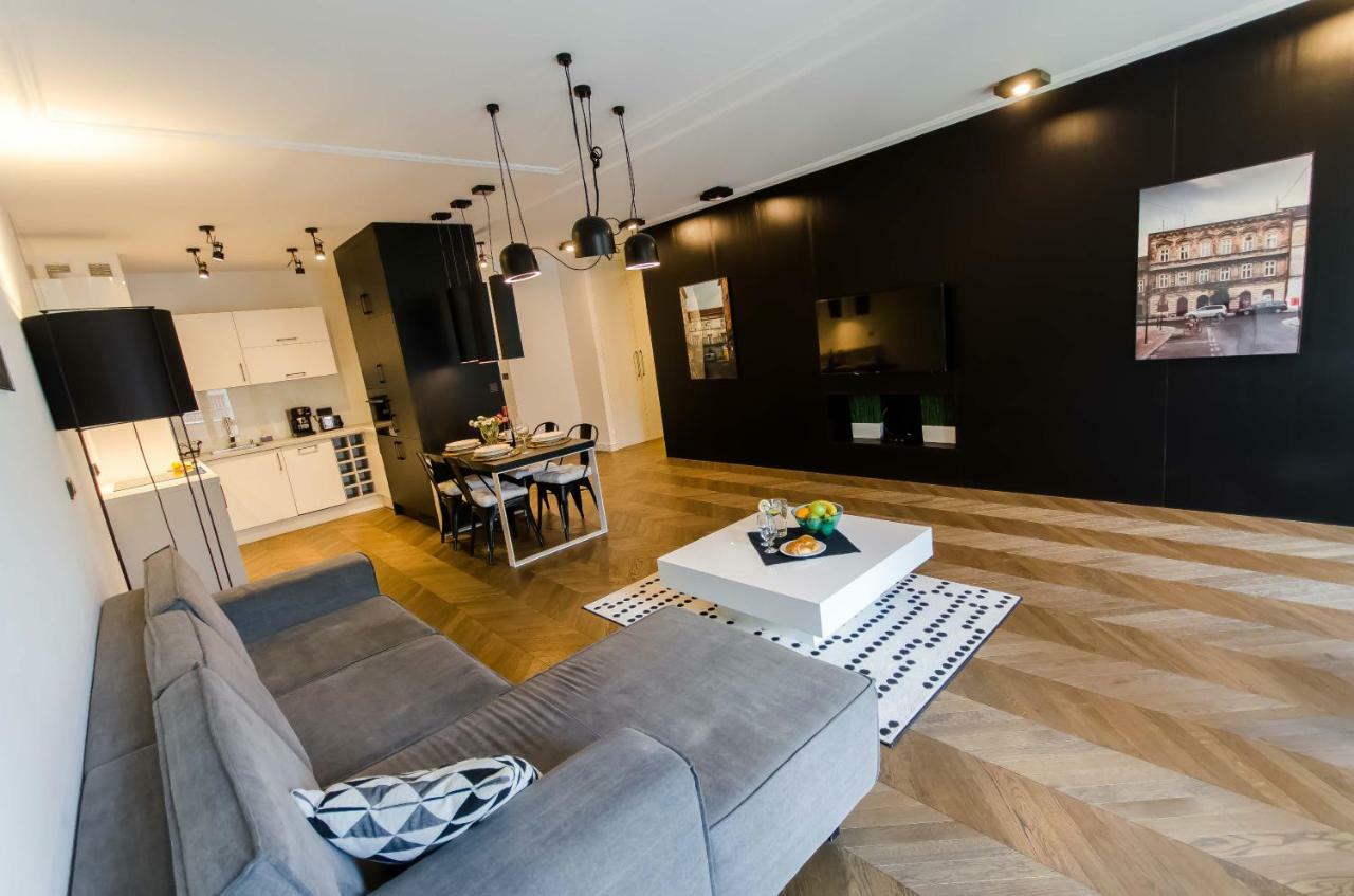 Central Kazimierz Apartment With Balcony Cracovia Esterno foto